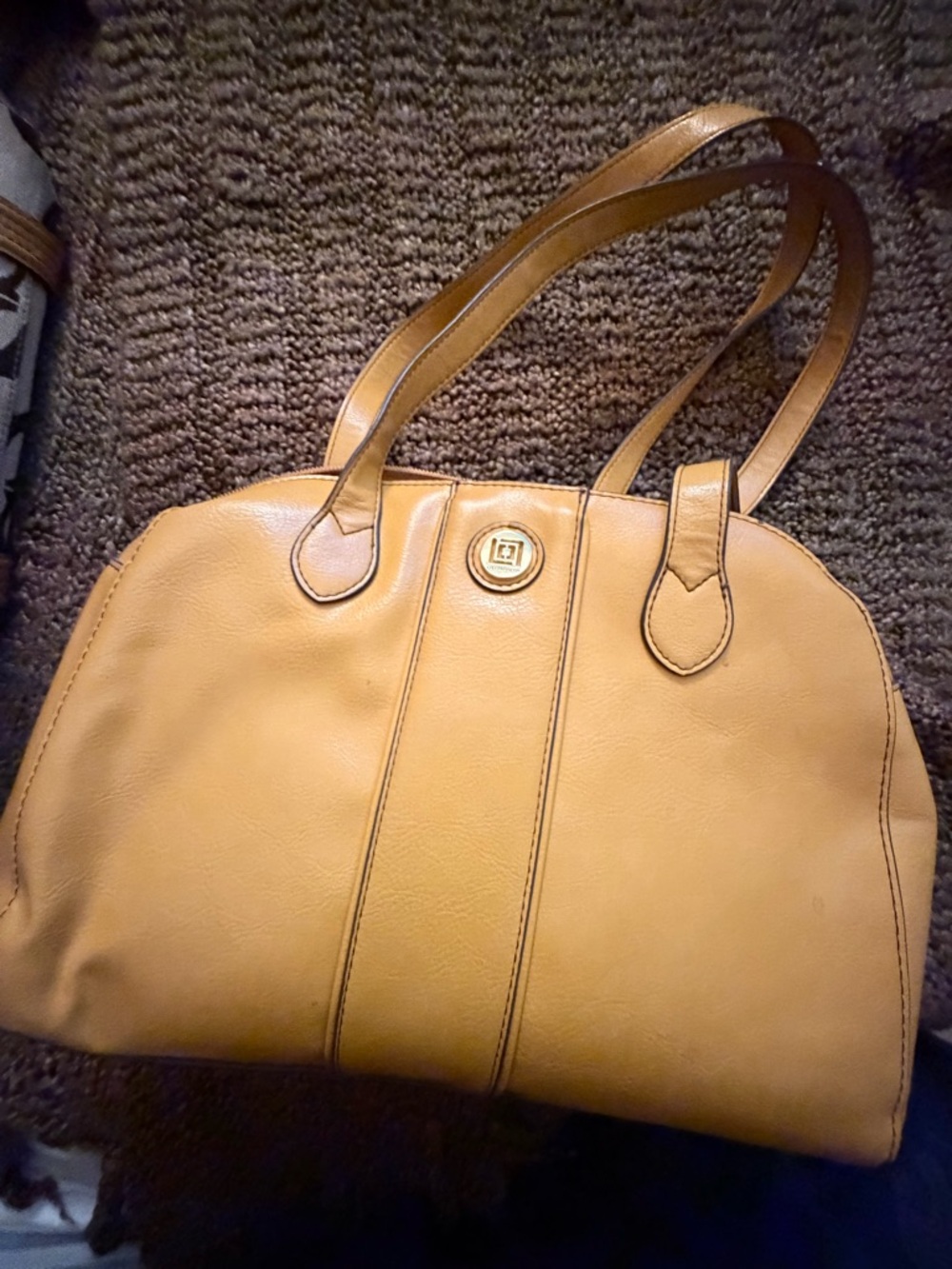Classic Tan Leather Tote Shoulder Bag